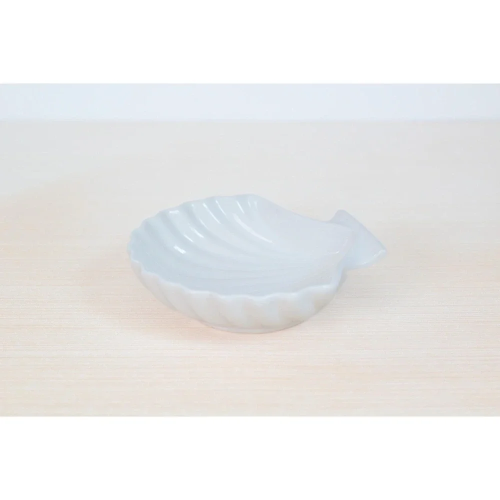Vintage Ceramic Shell‎ Dish Made in Japan, Coastal Decor Catchall or Soap Holder